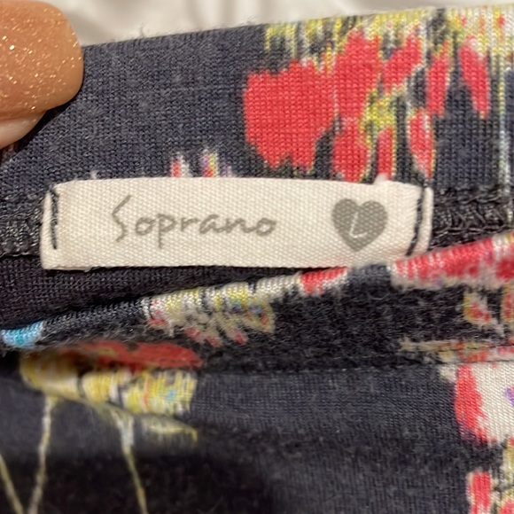 Skirt Bundle (3) - Picture 6 of 7